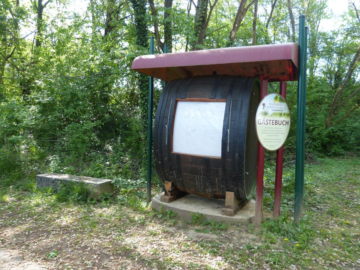 Gaestehaus Annel Niederhorbach Buitenkant foto